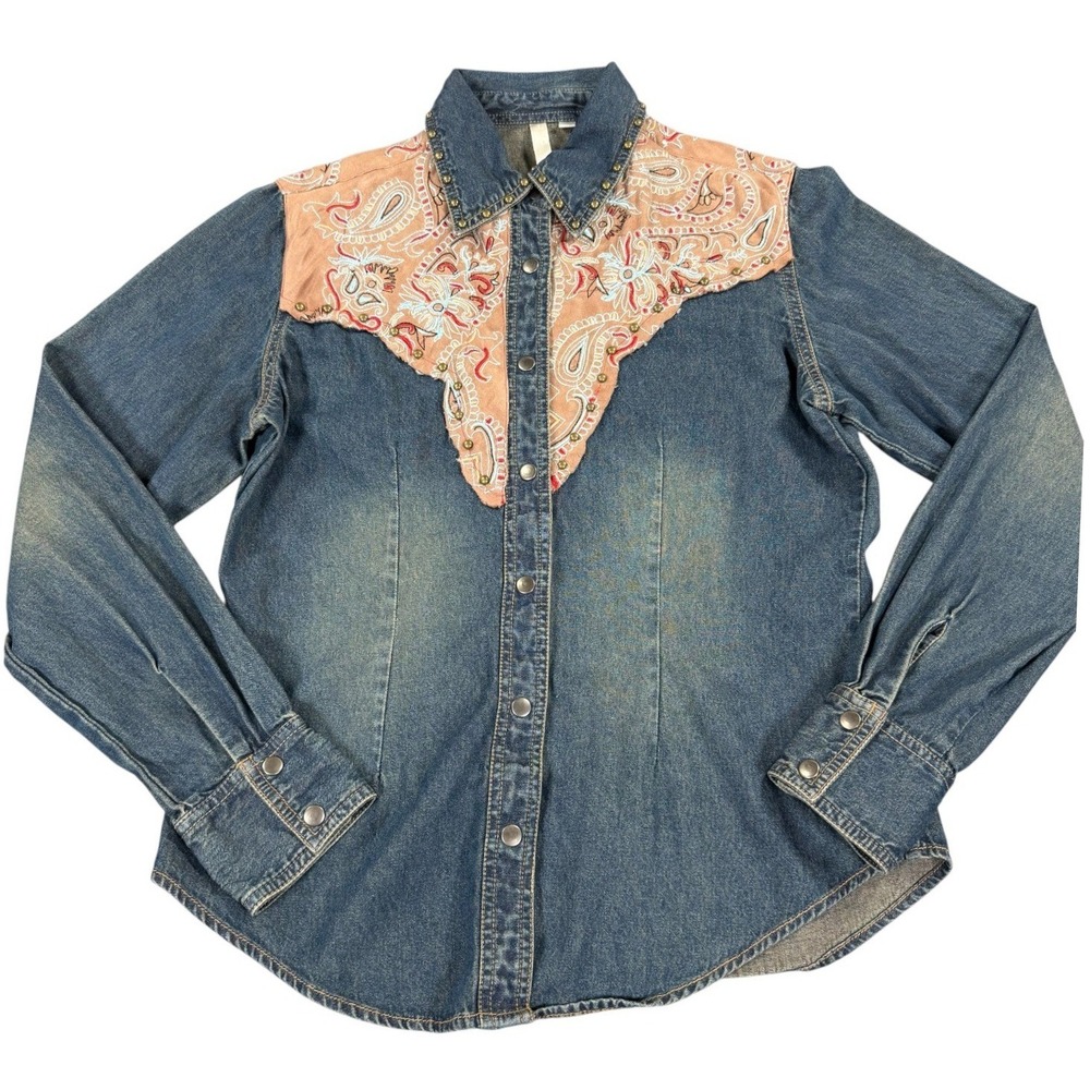Martini Ranch Womens Denim Western Shirt Embroidered Paisley Studded Snap